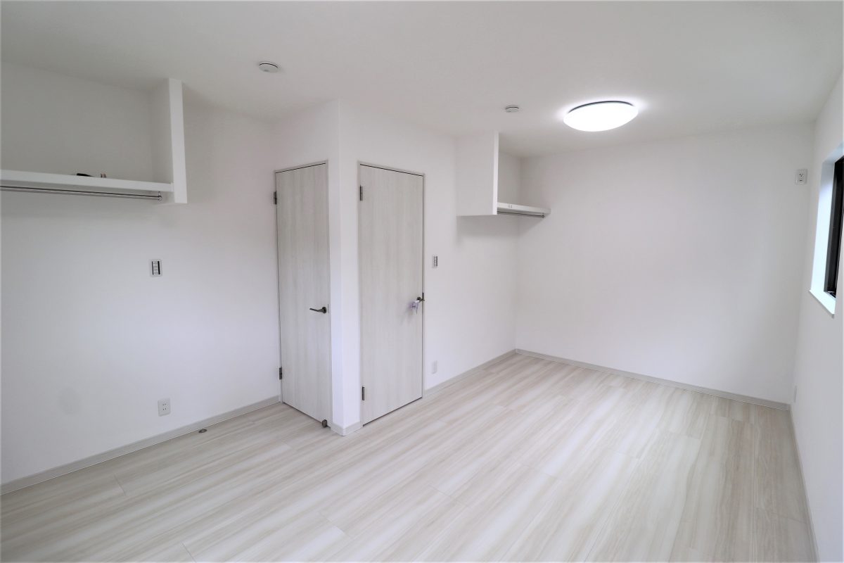 施工事例：寝室から桜島を望む２階建の住まい
