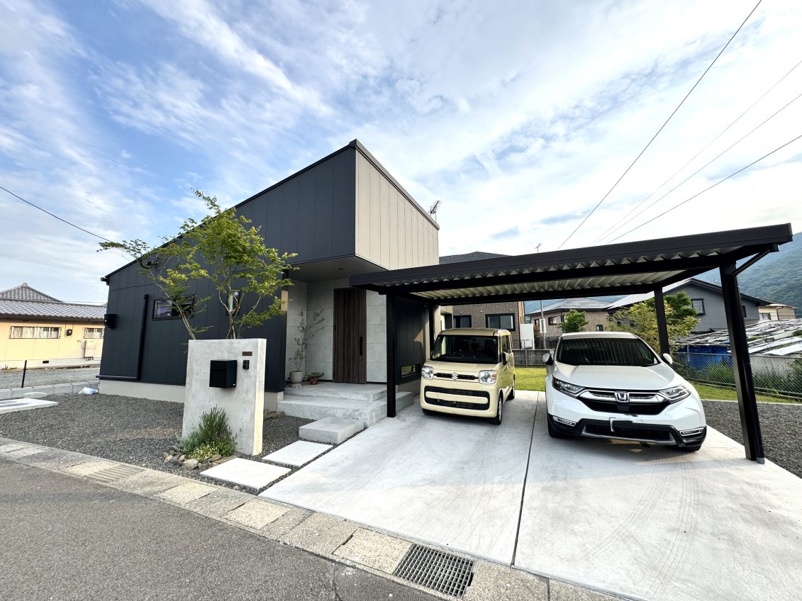施工事例：マット＆ツートーンでお洒落にコーディネート 一家団欒 感動の平屋