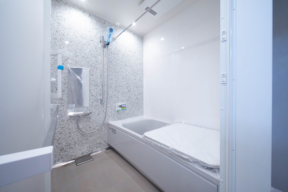 施工事例：上質なグレートーンが彩る、シックで美しいお家