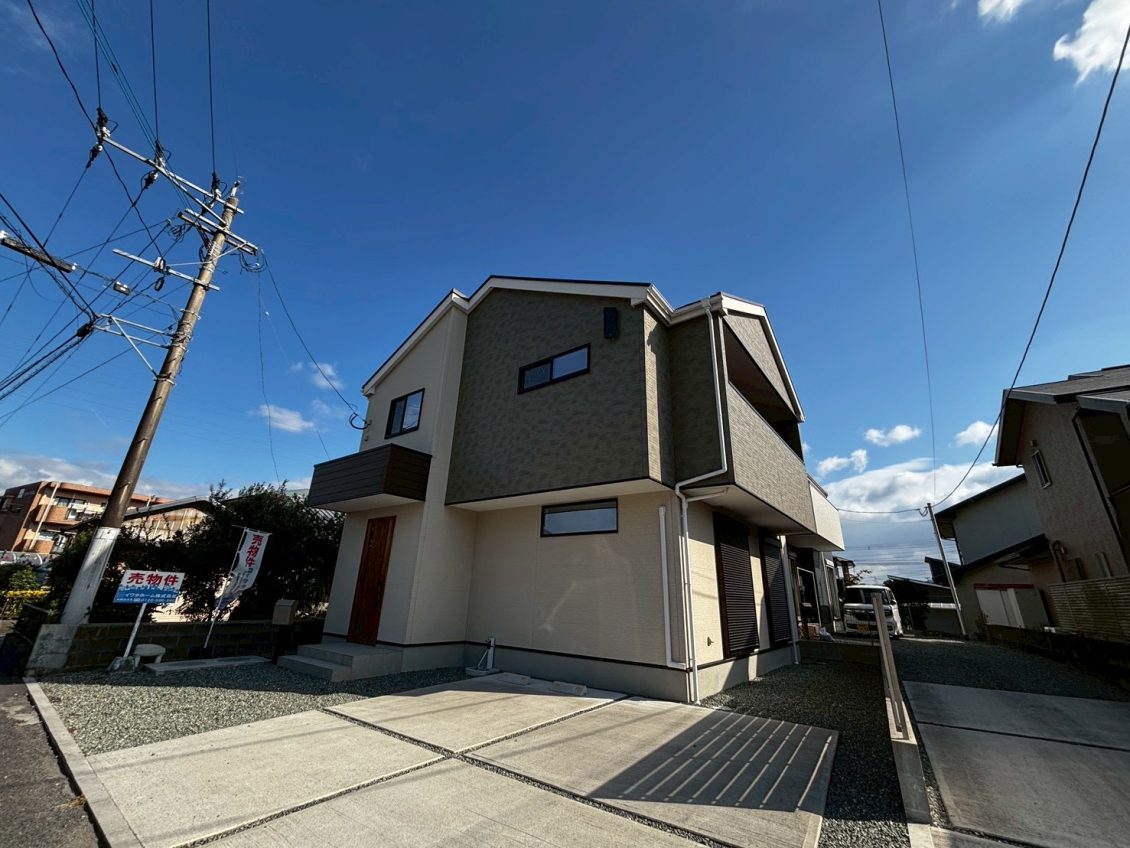 東餅田　中古一戸建て