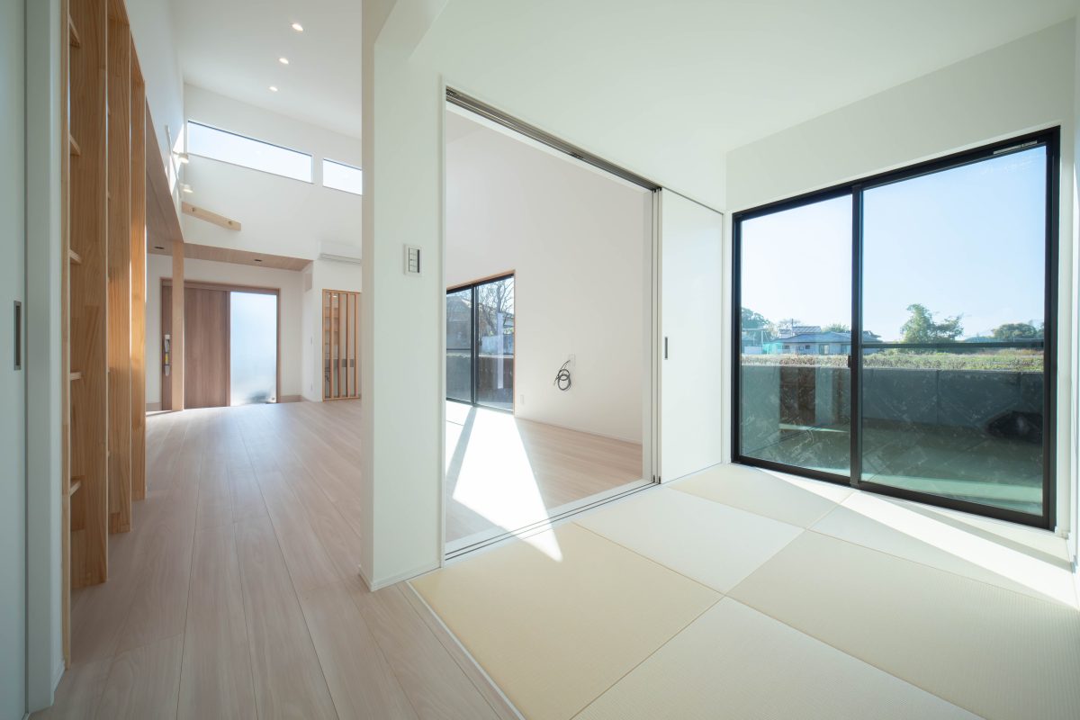 施工事例：光とグレーが織りなす洗練な住まい