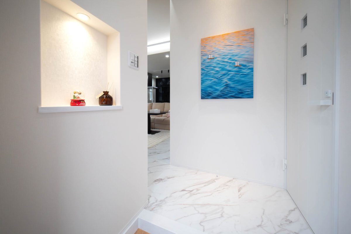 施工事例：日常に華やぎえを添える、シャンデリアのある暮らし