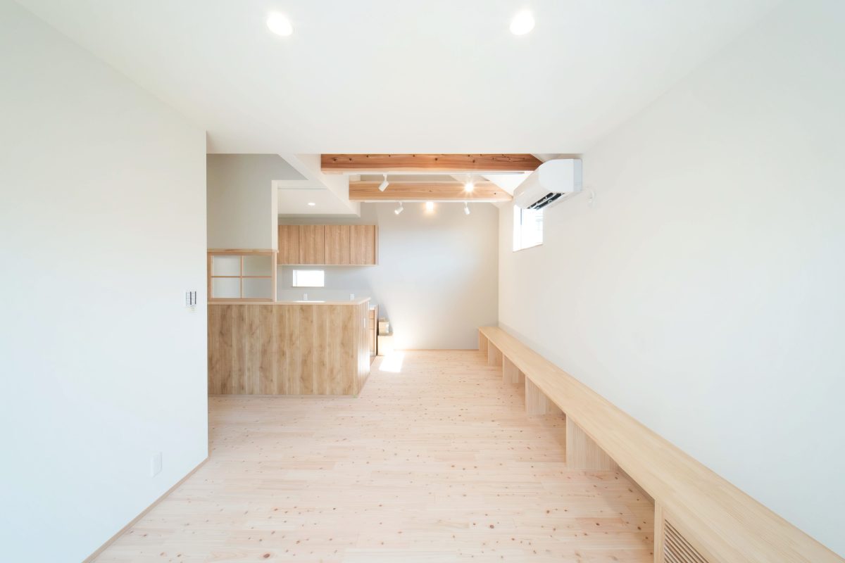 施工事例:サンルームと収納計画が魅力のお家♪