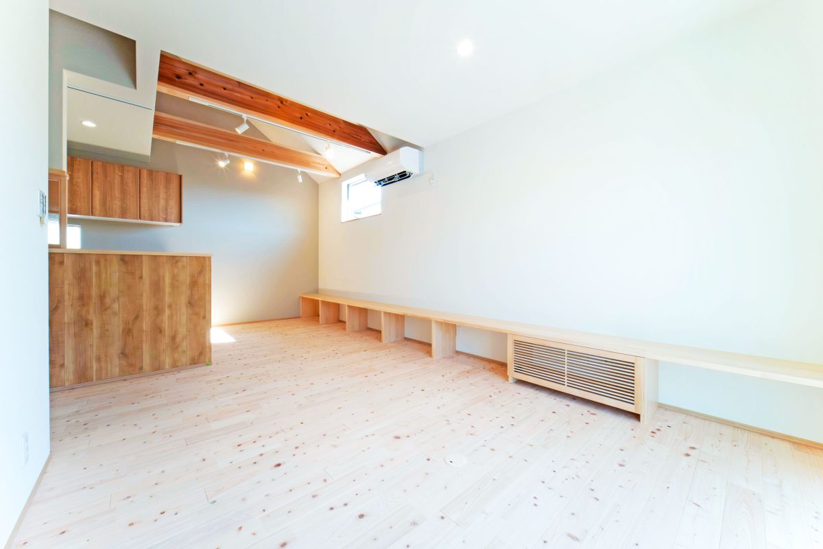 回遊できる家事動線と充実した収納計画で、毎日の暮らしが整う住まい。<br />
家事の動きやすさを考えた、実用性の高い間取りが魅力です✨<br />
